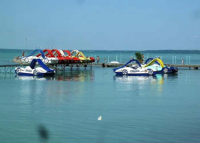 Sunrise Aparthotel 4*